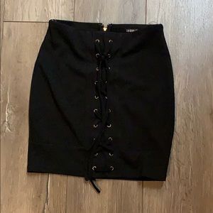 Black fashion nova skirt